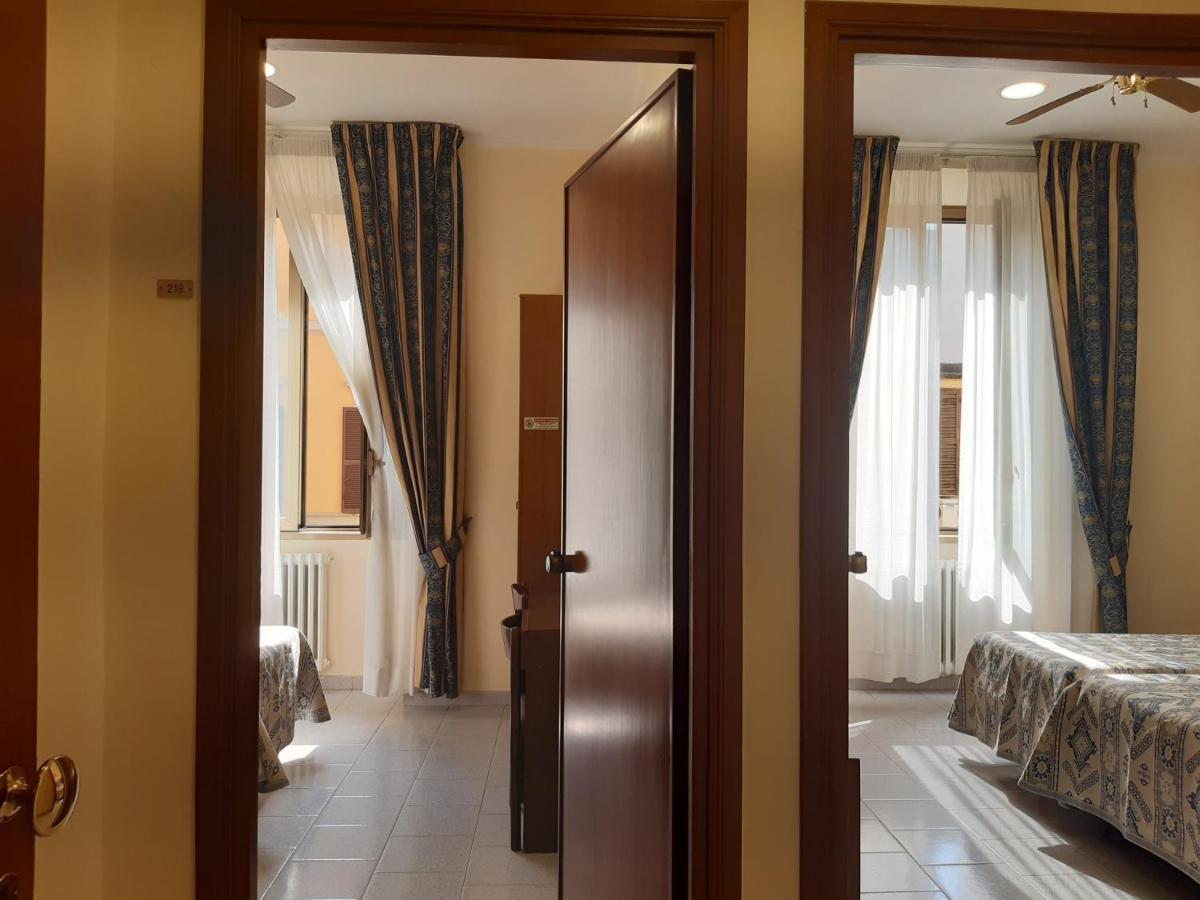 Bed and Breakfast Suore Concezioniste Missionarie - Carmen Salles Roma Exterior foto